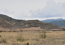 Vista desde el Sur del cerro en cuya cima se sitúa la fortaleza minera
