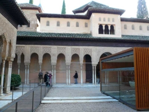 LA ALHAMBRA, PARADIGMA DE PROTECCION Y PUESTA EN VALOR DEL PATRIMONIO