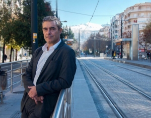 AUNQUE SUENE ILUSO, NECESITAMOS UN CAMBIO DE ACTITUD