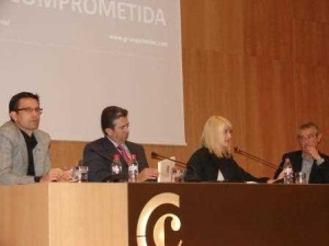 Mesa redonda sobre el Territorio Comprometido en Granada