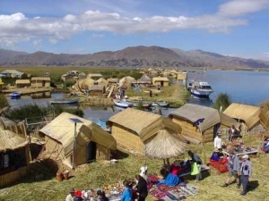 LAGO TITICACA: UN LUGAR MÁGICO (y II)