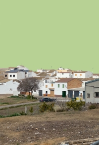 Para mí este pueblo solo era una mancha blanca que coronaba una colina en el horizonte